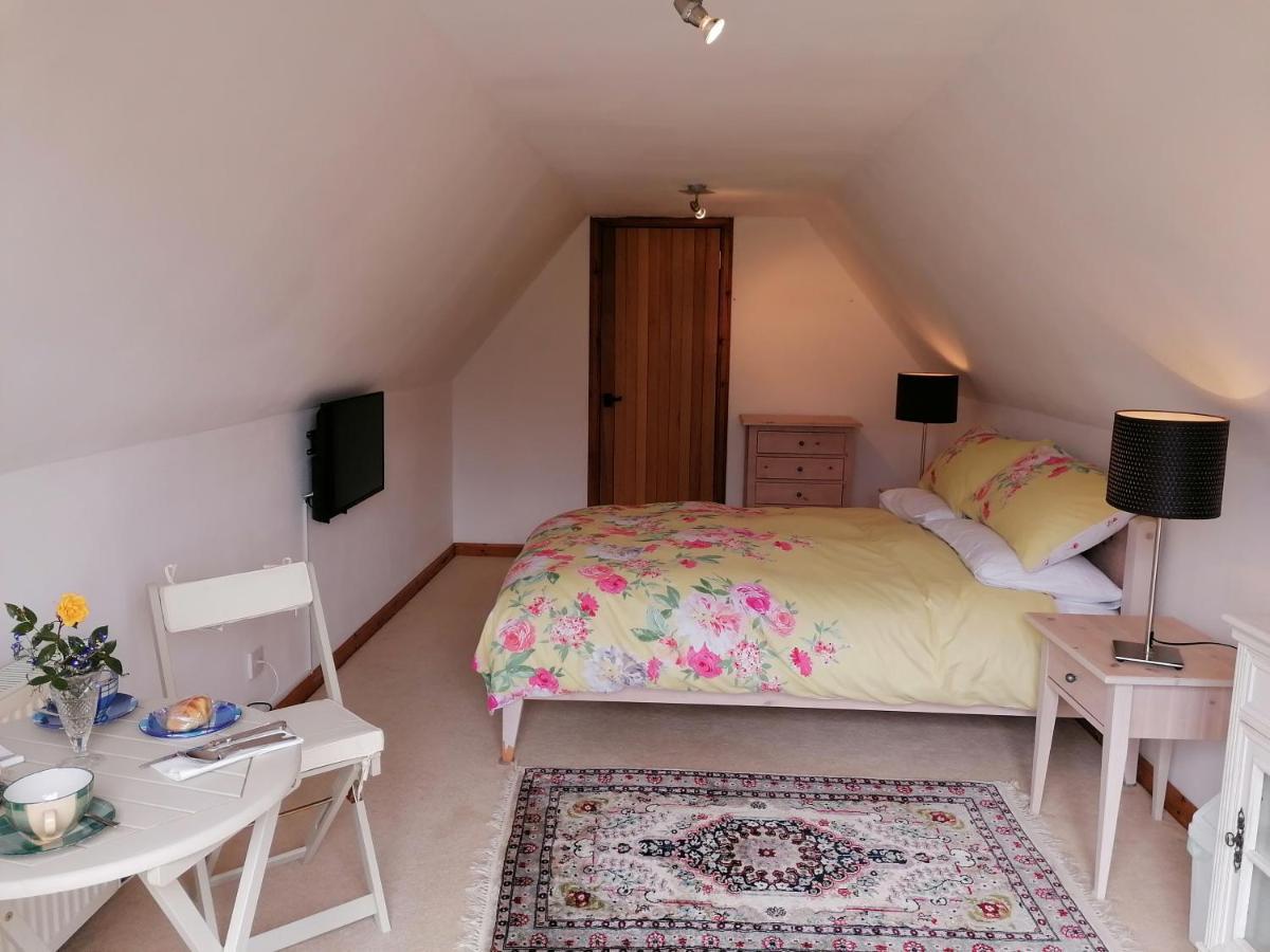 Canterra Cottage Tain Bagian luar foto