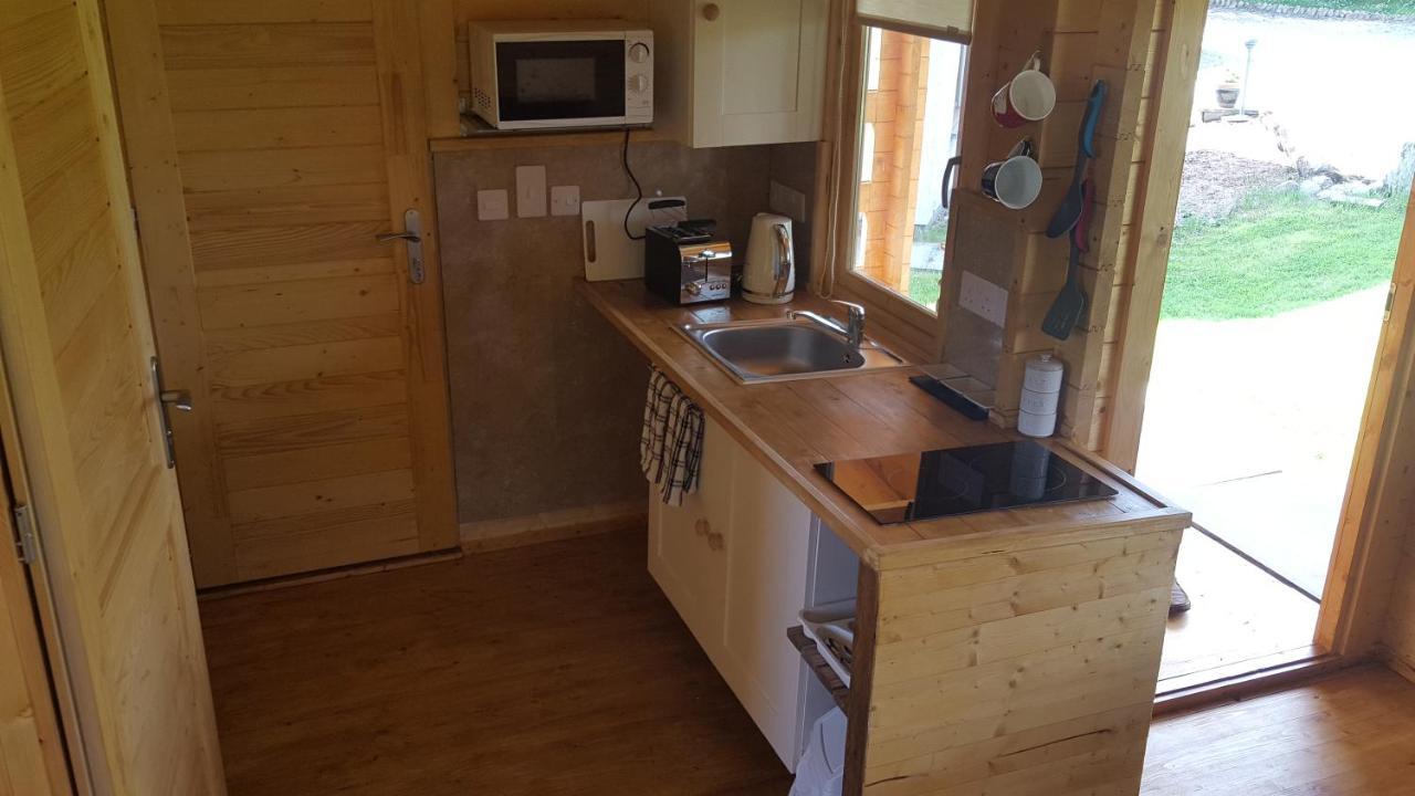 Canterra Cottage Tain Bagian luar foto
