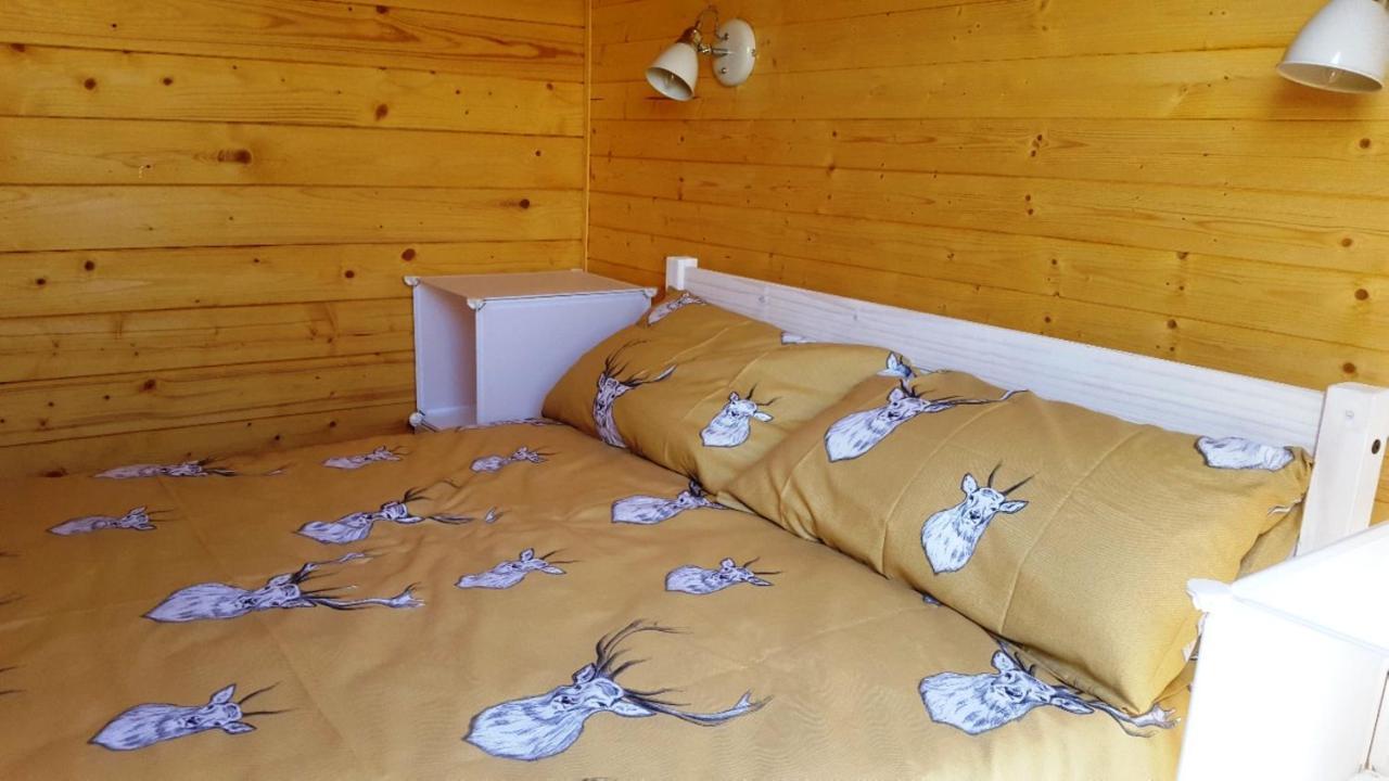 Canterra Cottage Tain Bagian luar foto